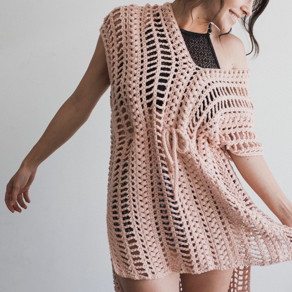 HANDMADE Crochet poncho beach cover up, light pink, open side with belt